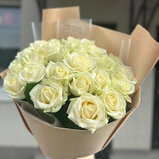 Rosas blancas 25 piezas 70 cm