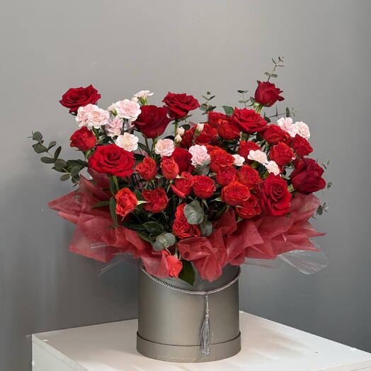 Цветы B коробке monoo.flower