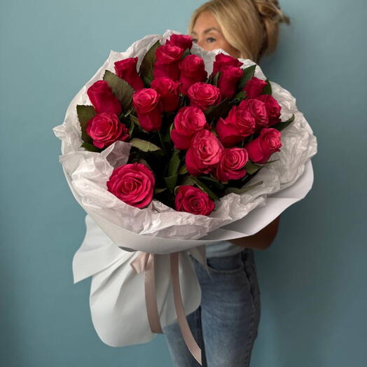 19 rosas Kenia 40 cm