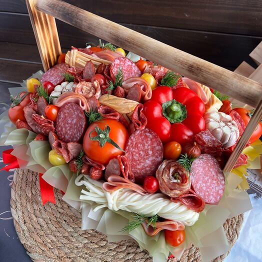 Ящик с закусками