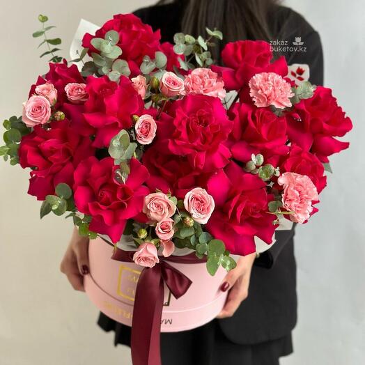 Букет "Мулен Руж" красные