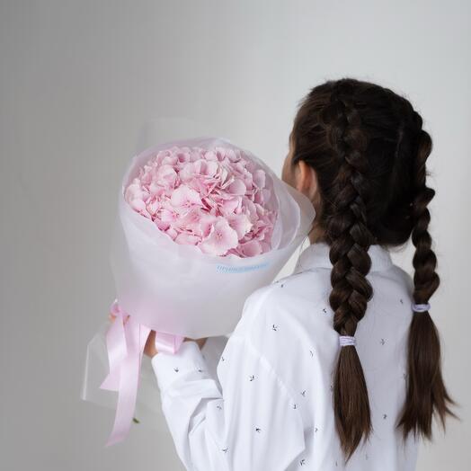 Букет  с розовой гортензией🌸