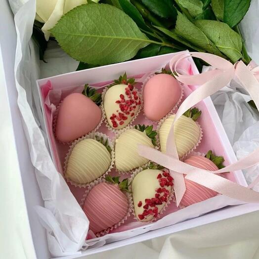 Клубника для любимой девушки «Нежность»