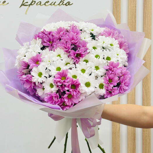 Букет из кустовых хризантем