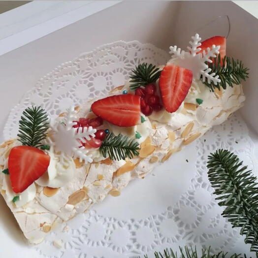 Новогодний Меренговый рулет