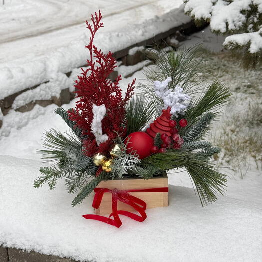 Зимняя композиция WINTER IN RED