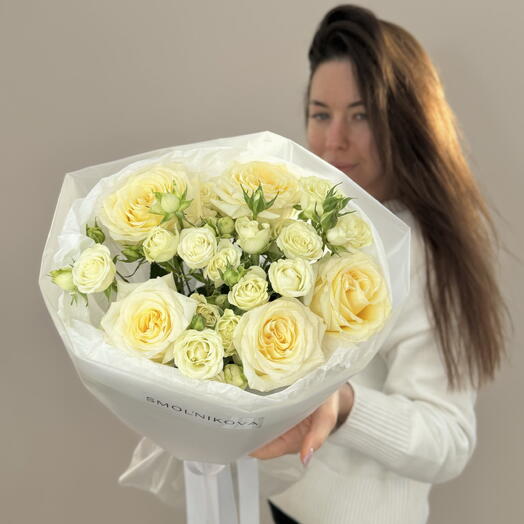 Белый букет роз 🌸 «моей нежной девочке» / цветы в Уфе с доставкой