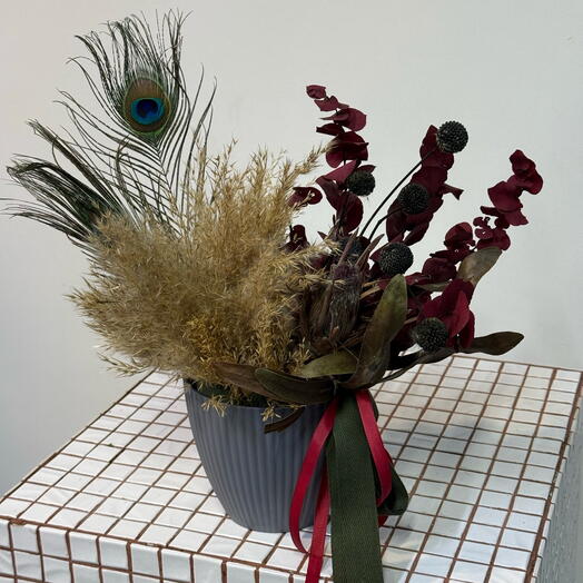 Композиция из сухоцветов Dark