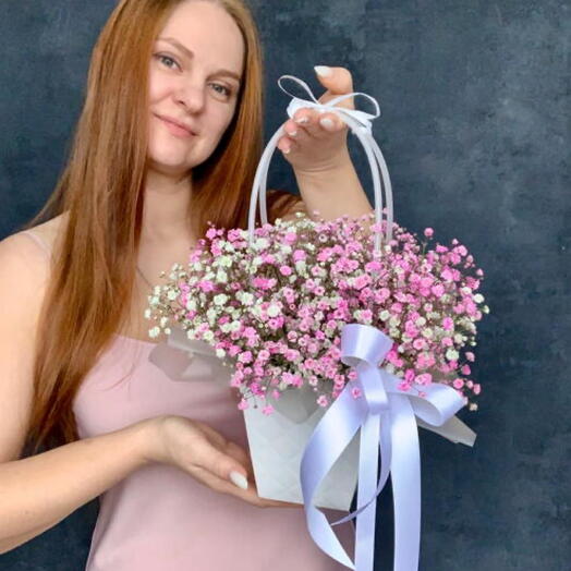 Гипсофила розовая в сумочке