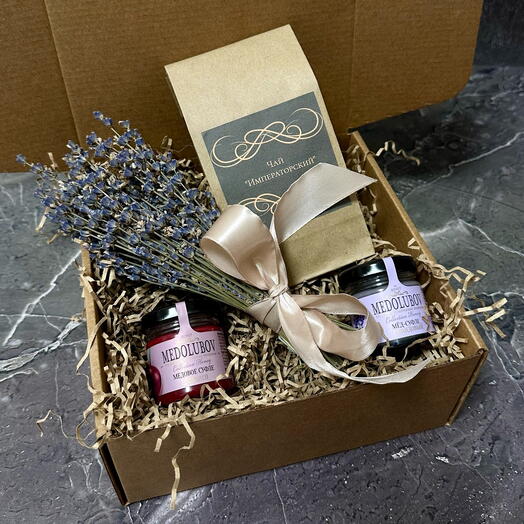 Подарочный набор на 8 марта с лавандой,медом и чаем/Подарок девушке,маме,коллеге