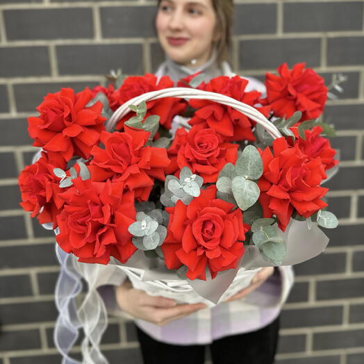 Большая корзина с французскими розами ♥️