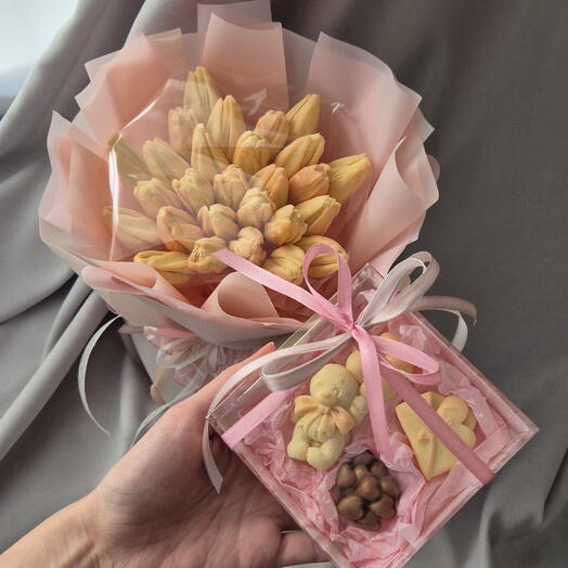 Набор макси (букет из шоколадных тюльпанов и набор шоколада) ️💝