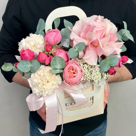 Ми амор | пионовидная кустовая роза и ажурная