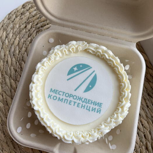 Бенто-торт с сахарной картинкой