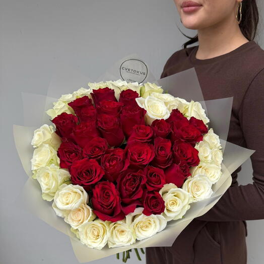 Сердце из роз
