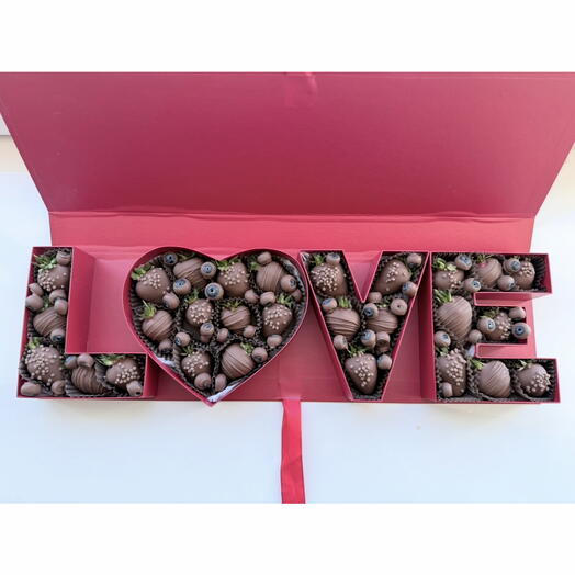 Клубника в шоколаде love