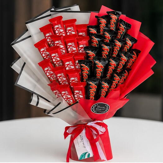 Mars   KitKat Chocolate Bouquet – Sweet Gift Box | Chocolate Candy Bouquet