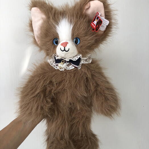 Стильная кошечка игрушка