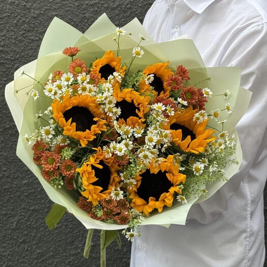Подсолнухи с кустовой ромашкой и сантини🌻🌼