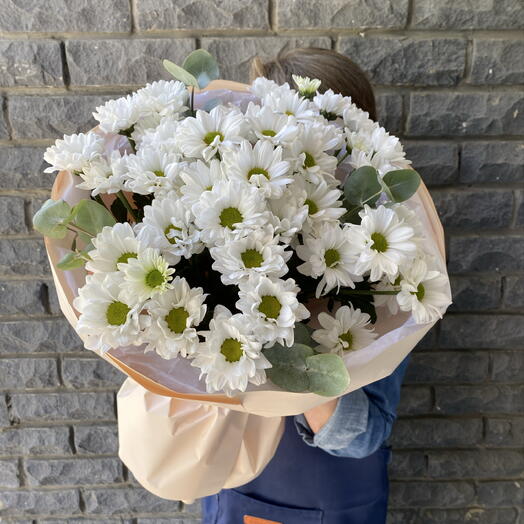 Монобукет "Ромашковая полянка" из хризантем 🌸