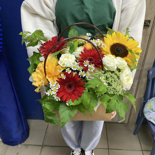 Сумочка с подсолнухами и герберой