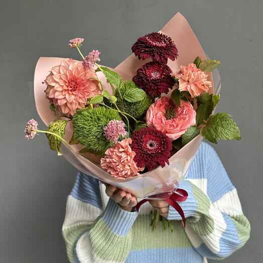 Авторский букет с фермерским гладиолусом и диантусом FM1033