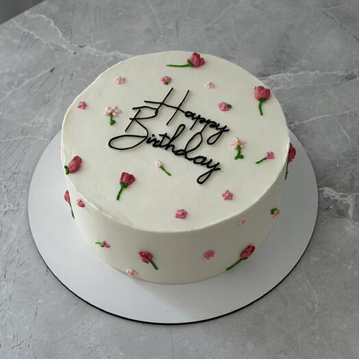 Торт 1,5 кг happy birthday с кремовыми цветами