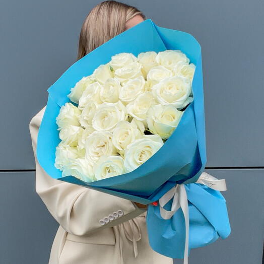 Ramo de 25 rosas blancas. Monobooket 618. Leora Flowers casa de moda floral