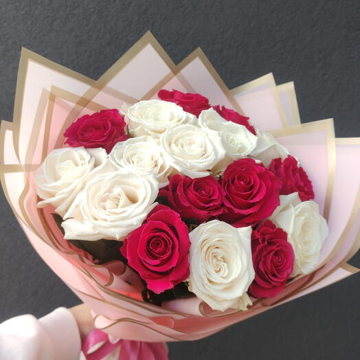 Дуо букет из 17 роз🌹