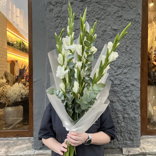 🌱 Букет из гладиолусов