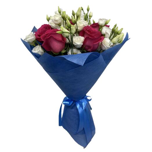 Bouquet of roses and eustom (Roses)