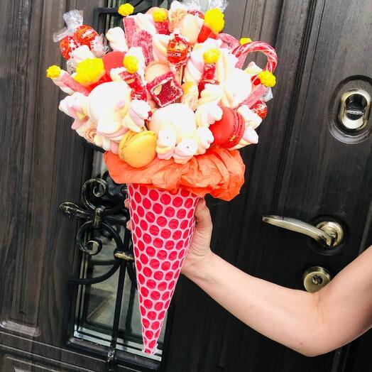 Sweet bouquet in a horn