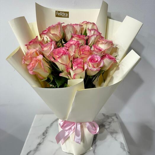 Duoble Shade Pink Roses Bouquet