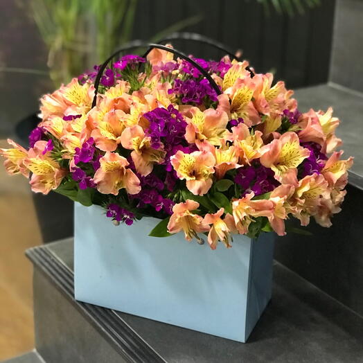 Flower box