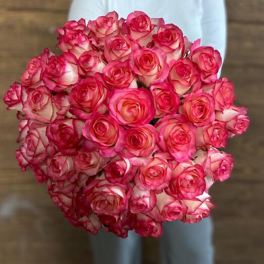 45 розовых роз Джумилия 💝