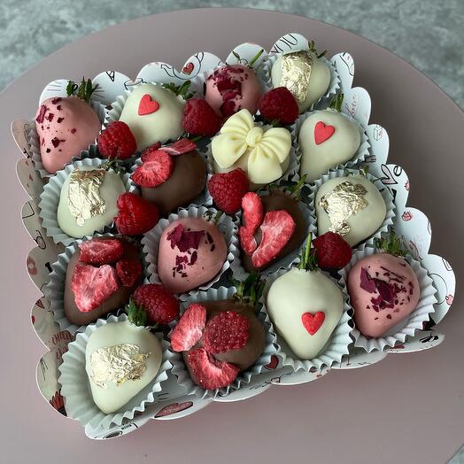 Клубника в шоколаде 16шт
