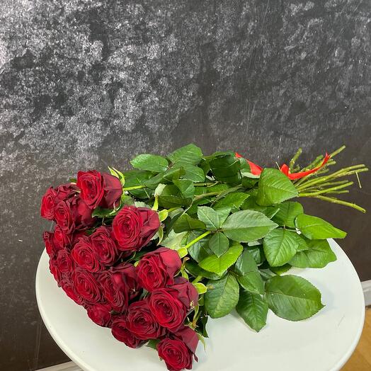 19 красная Роза 🌹