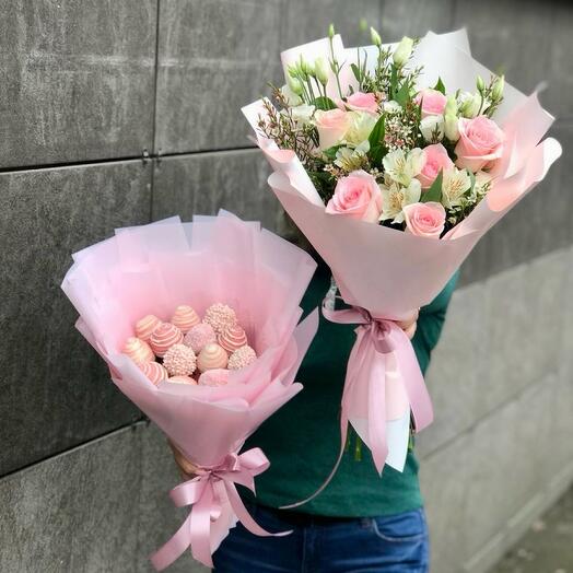 Комбо набор букет из клубники а шоколаде + цветы 🌺