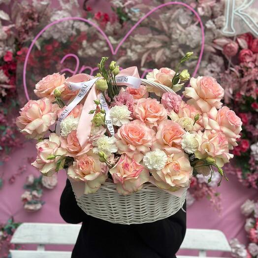 The composition "Romantic mood"