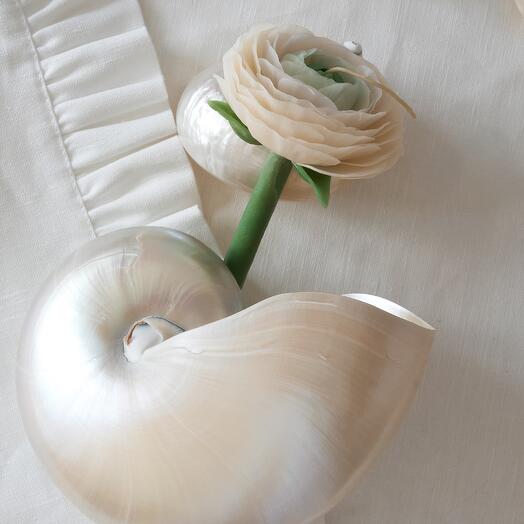 Свеча Ранункулюс на стебле