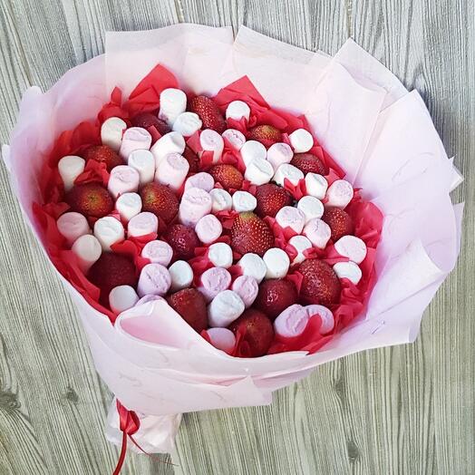 Маршмеллоу и клубника 🌹