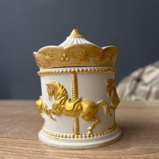 Шкатулка Карусель