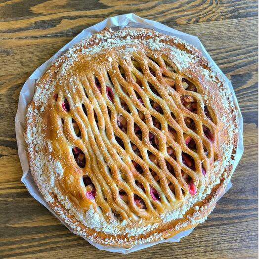 Пирог Яблоко-клюква-корица