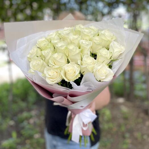 Ramo de 25 rosas blancas de la variedad Athena