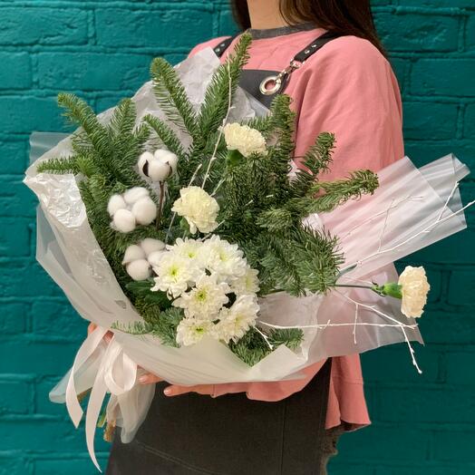 Букет из нобилиса и гвоздики