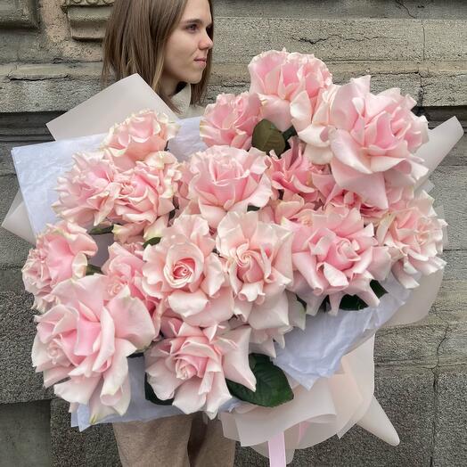 Монобукет из 25 французских розовых роз сорта pink mondial (179)