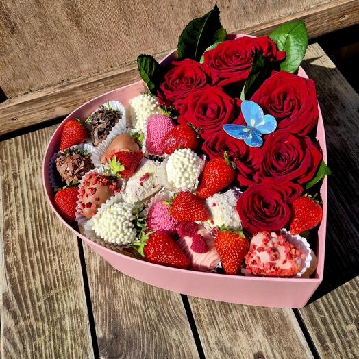 Свежая ягодка 🍓