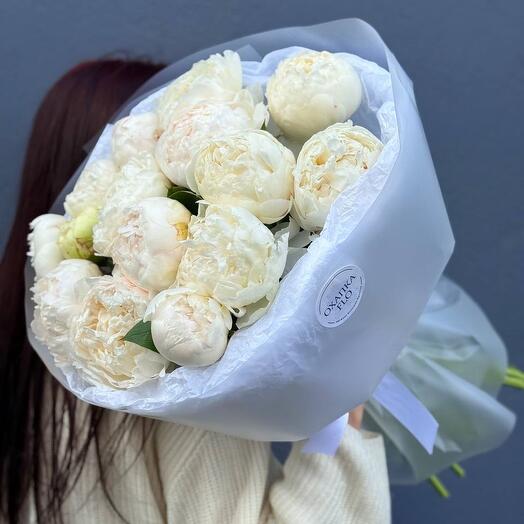 Букет белых пионов, 15 штук