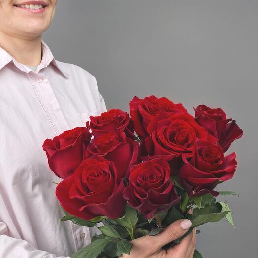 Высокие красные розы Эквадор 9 шт. Арт.027