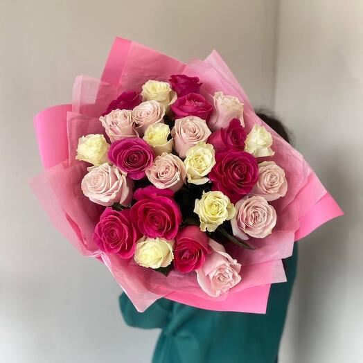 Bouquet of 25 pink roses